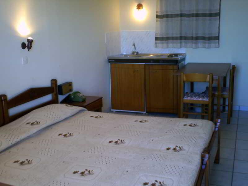 Yiannis Ηotel Foiníkion Zewnętrze zdjęcie